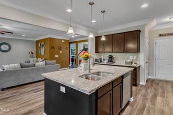 106 Neuse Bluff Cir, Clayton, NC 27527