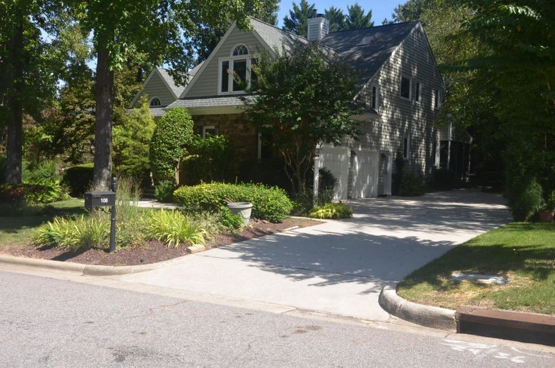106 New Londondale Dr, Cary, NC 27513