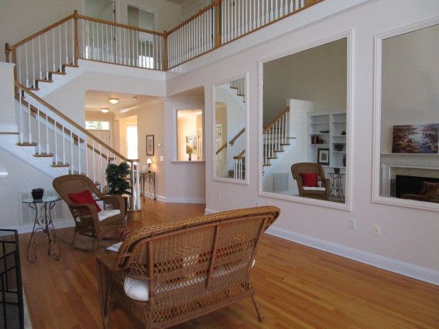 106 Nolen Ln, Chapel Hill, NC 27516