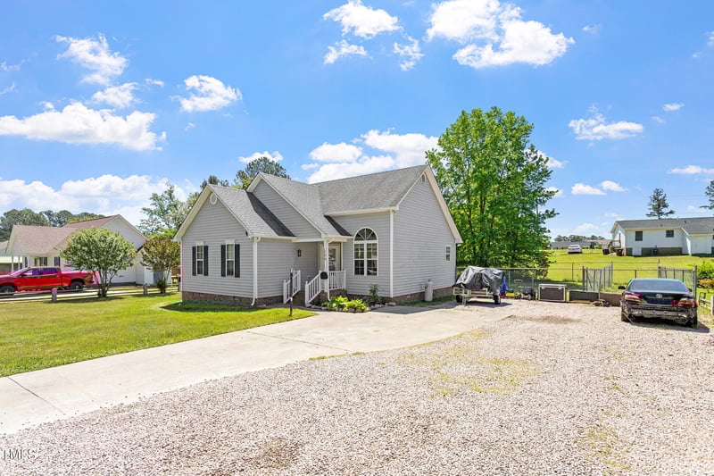 106 Northwinds Dr, Wendell, NC 27591