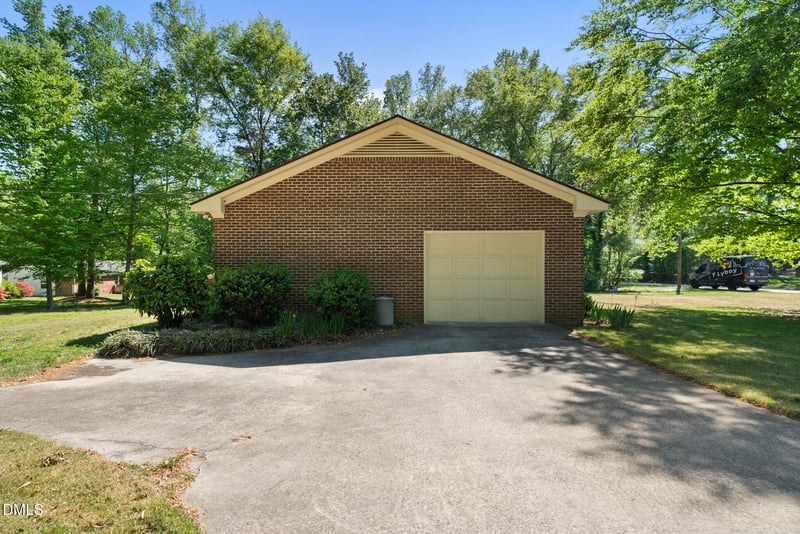 106 Oak Dr, Louisburg, NC 27549