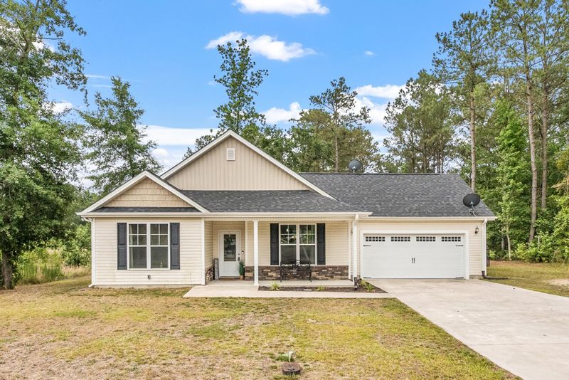 106 Oak Tree Ln, Goldsboro, NC 27530