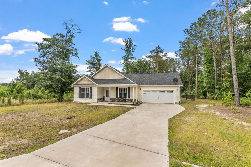 106 Oak Tree Ln, Goldsboro, NC 27530