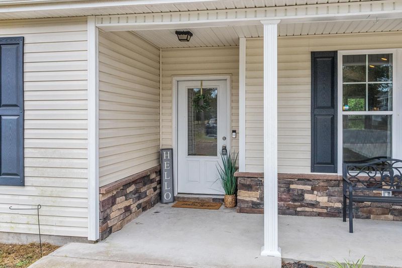 106 Oak Tree Ln, Goldsboro, NC 27530