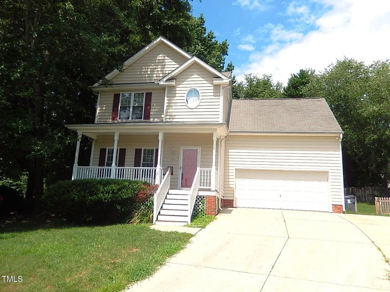 106 Old House Ct, Apex, NC 27502