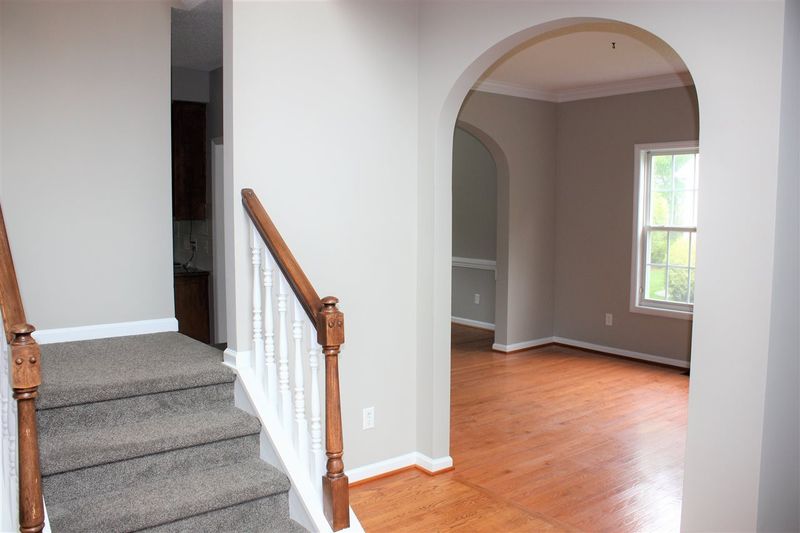 106 Olde Tree Dr, Cary, NC 27518
