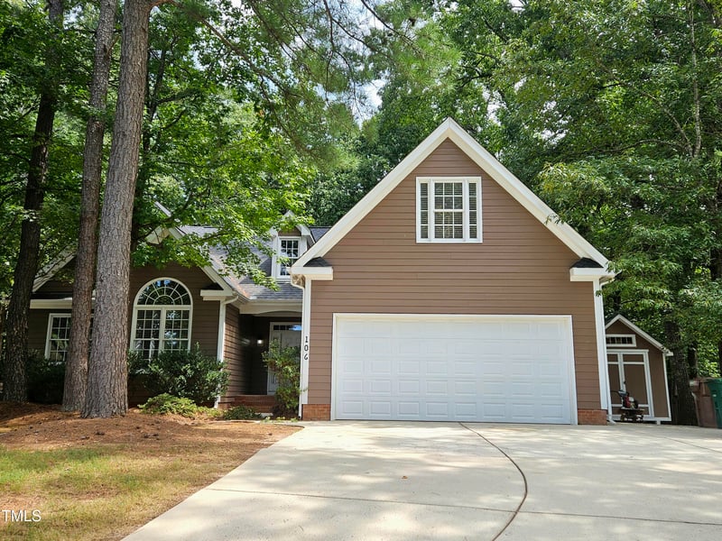 106 Otter Dr, Cary, NC 27513