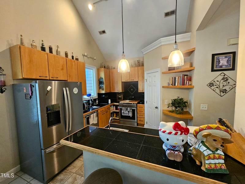 106 Otter Dr, Cary, NC 27513