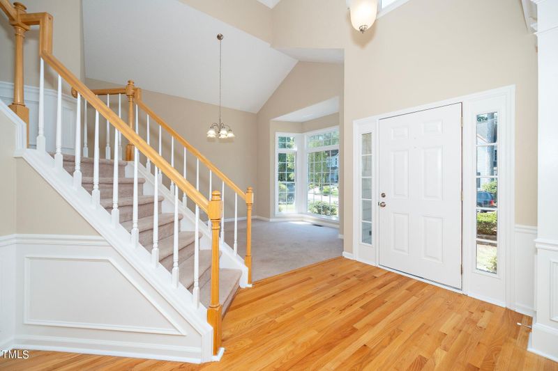 106 Paladin Pl, Cary, NC 27513