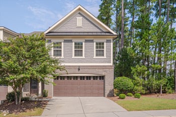 106 Park Manor Ln, Cary, NC 27519