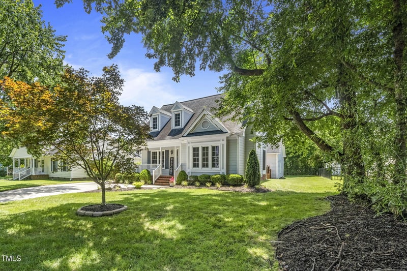 106 Perry Farms Dr, Apex, NC 27502