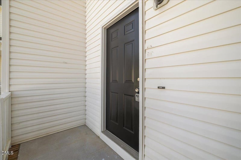 106 Piccadilly Ct, Clayton, NC 27520