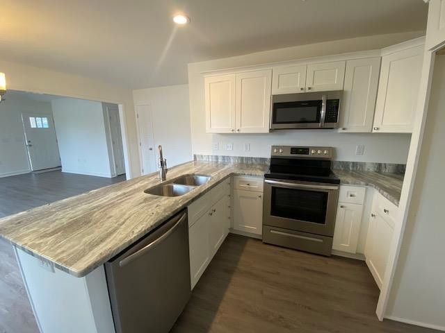 106 Porter Dr, Erwin, NC 28339