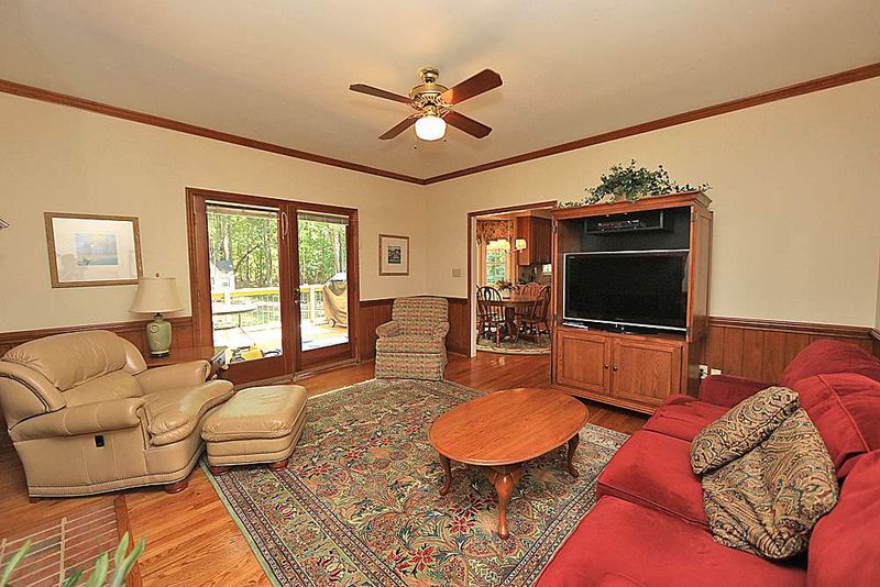 106 Prescott Dr, Durham, NC 27712