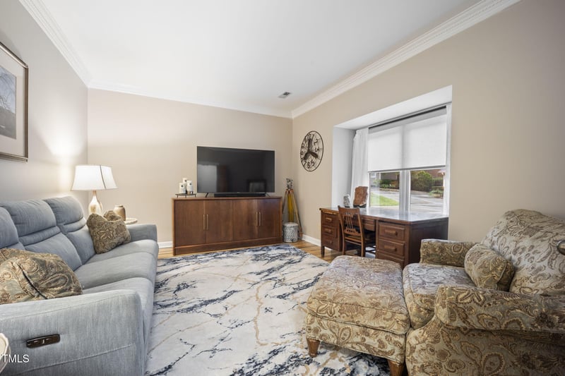 106 Prestwick Pl, Cary, NC 27511