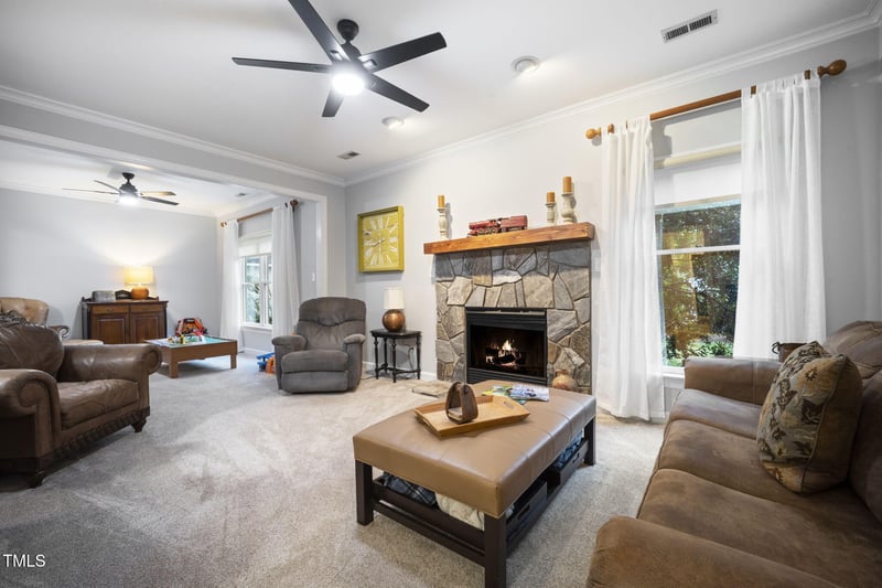 106 Prestwick Pl, Cary, NC 27511