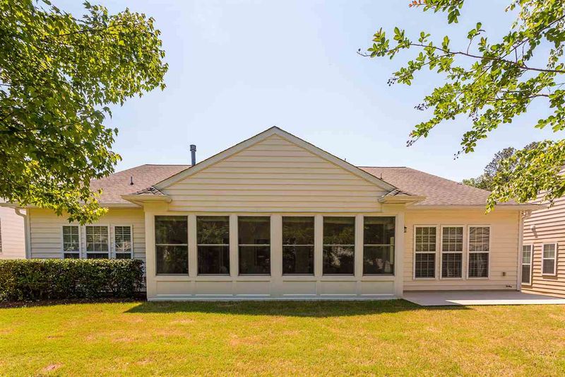 106 Repton Ct, Cary, NC 27519