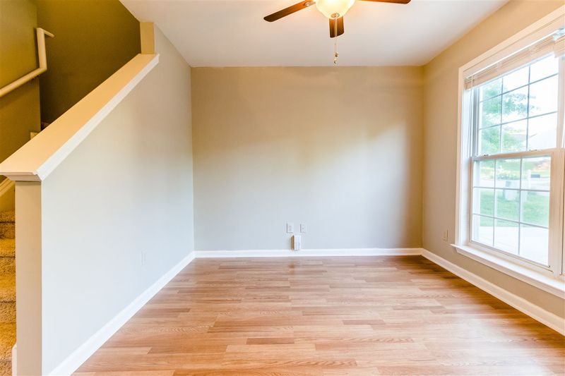 106 Ridge Lake Dr, Apex, NC 27539