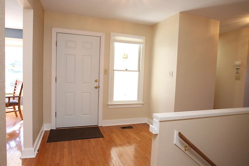 106 Ripplewater Ln, Cary, NC 27518