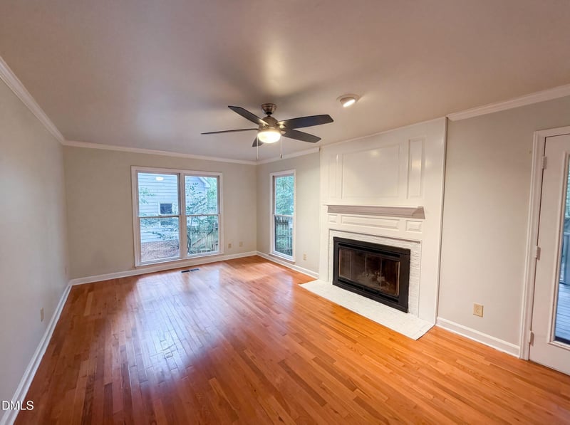 106 Rother Ln, Durham, NC 27707