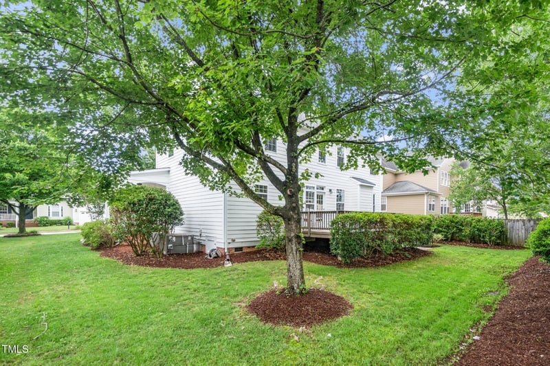 106 Roundtop Rd, Cary, NC 27519