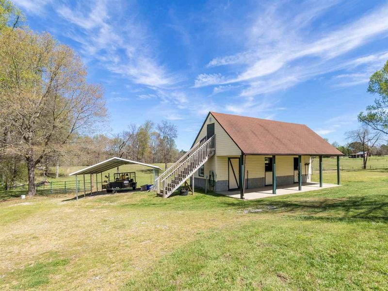 106 Saddleview Ln, Franklinton, NC 27525