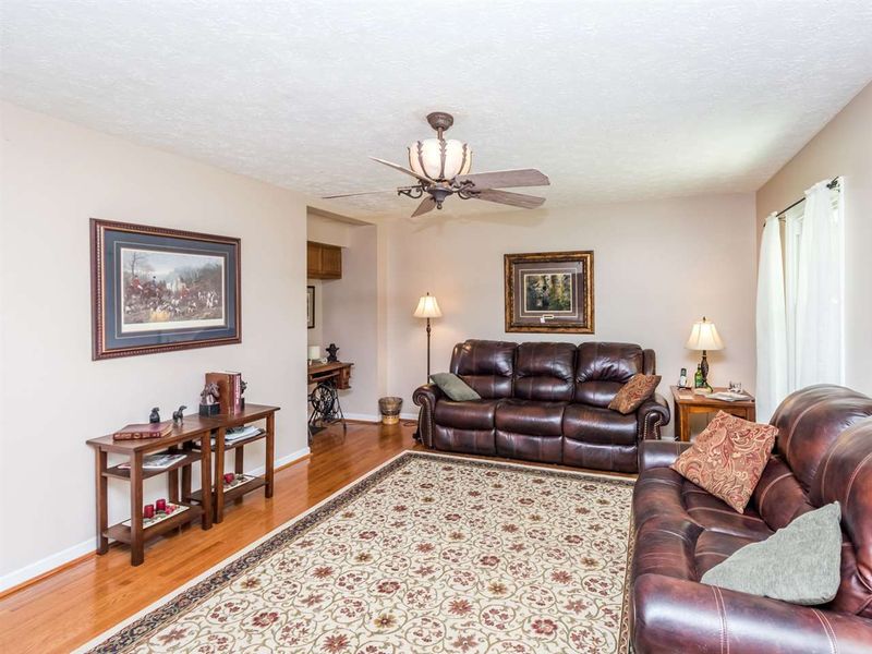 106 Saddleview Ln, Franklinton, NC 27525