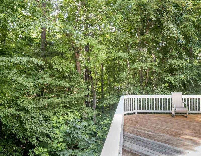 106 Scots Cove Ln, Cary, NC 27518