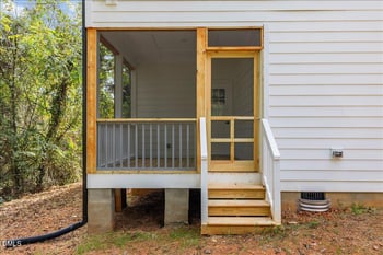 106 Sherwood Ln, Hillsborough, NC 27278