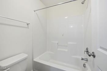 106 Spring Pine Ln, Holly Springs, NC 27540