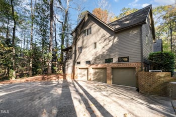 106 Springbrook Pl, Cary, NC 27518