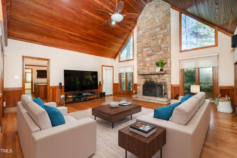 106 Springbrook Pl, Cary, NC 27518
