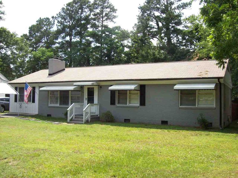 106 St Marys St, Garner, NC 27529