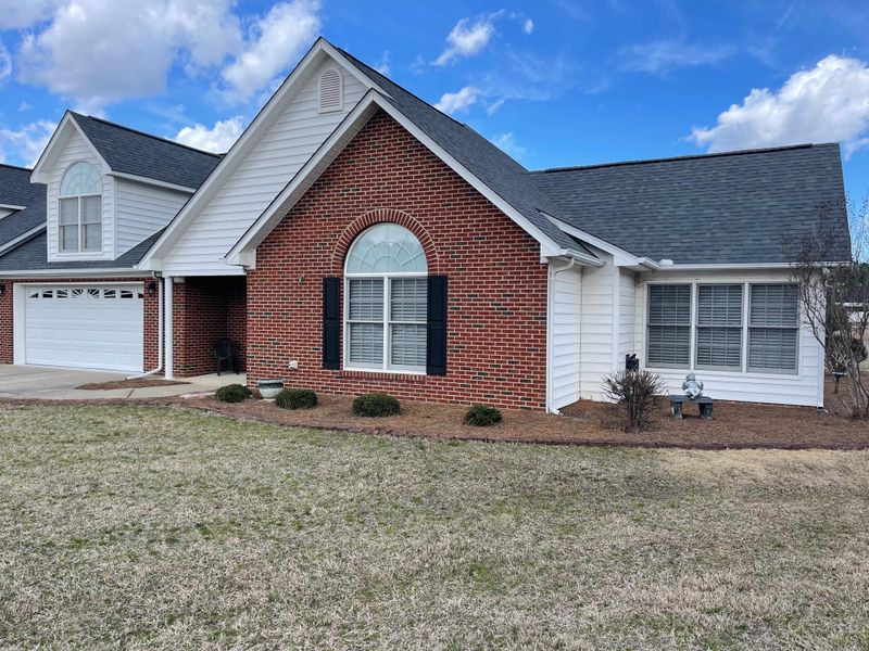 106 Stafford Ct, Dunn, NC 28334
