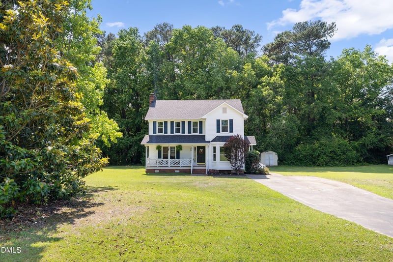 106 Stone Ln, Clayton, NC 27520