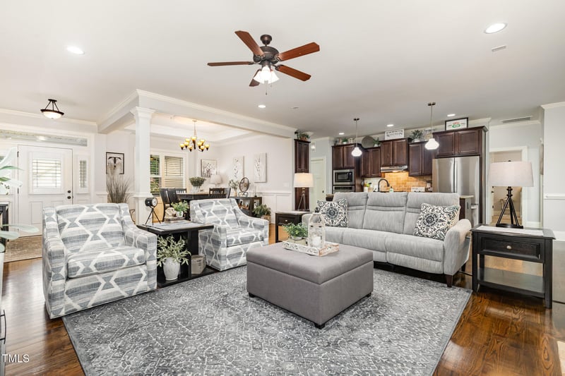 106 Summit Overlook Dr, Clayton, NC 27527