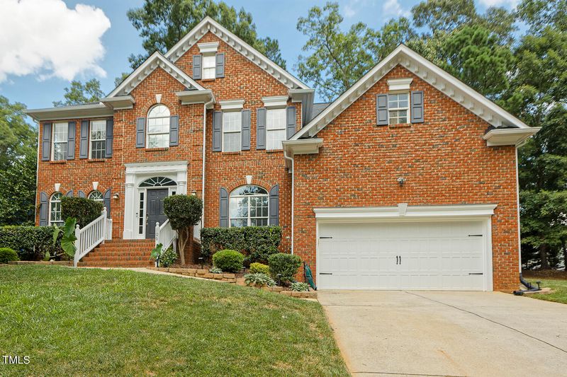 106 Tawny Ridge Ln, Cary, NC 27513