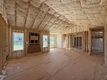 106 Tee Dr, Selma, NC 27576