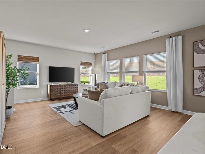 106 Thistle Patch Pl, Angier, NC 27501