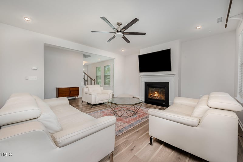 106 Thrower Ln, Garner, NC 27529