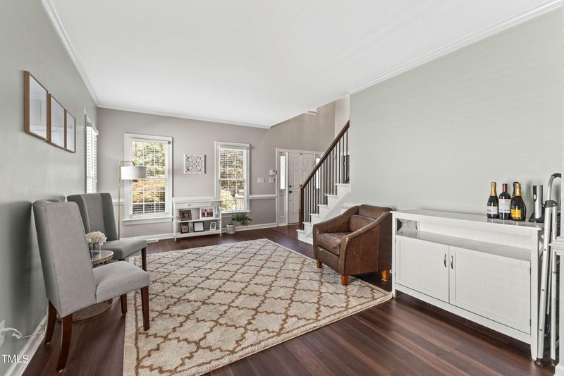 106 Tower Hamlet Dr, Cary, NC 27518