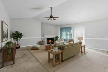 106 Valley Dr, Louisburg, NC 27549