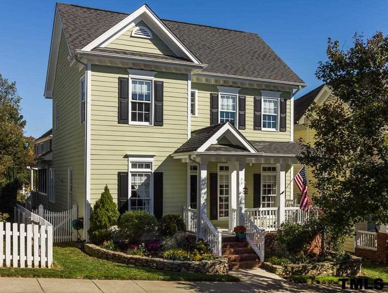 106 Westside Dr, Chapel Hill, NC 27516