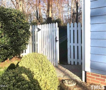 106 Weymouth Pl, Chapel Hill, NC 27516