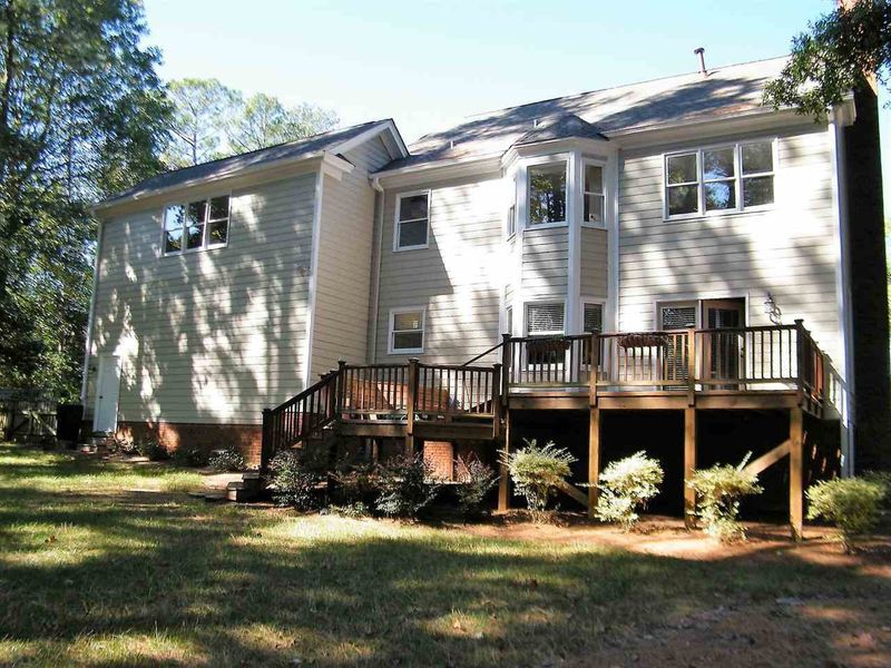 106 Whispering Pines Ct, Cary, NC 27511