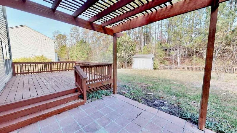 106 Whitehall Dr, Creedmoor, NC 27522