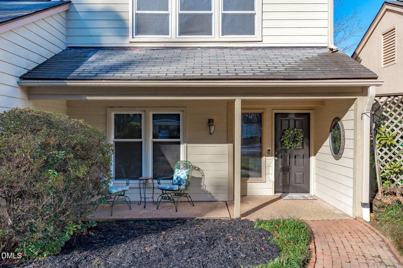 106 Wimbledon Ct, Cary, NC 27511