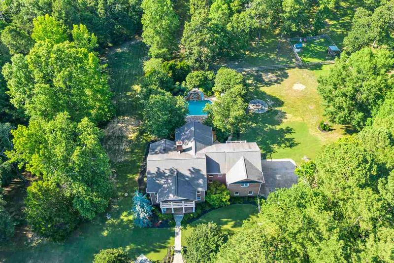 106 Winsome Ln, Chapel Hill, NC 27516