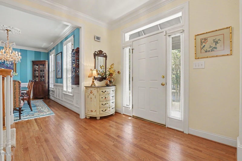 106 Wood Lily Ln, Cary, NC 27518