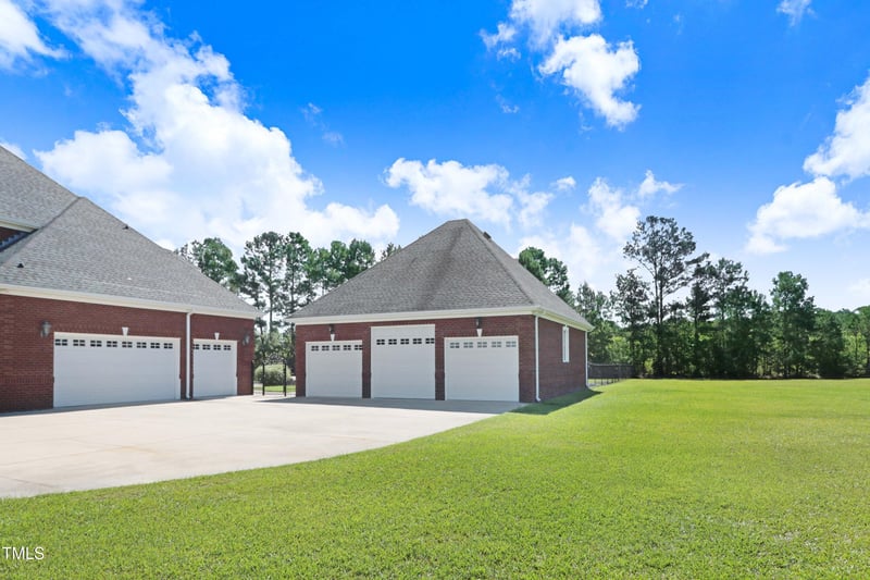 106 Woodmere Ln, Goldsboro, NC 27530